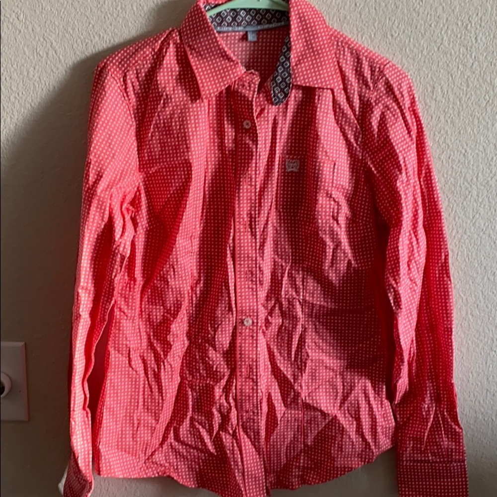 Cinch button down